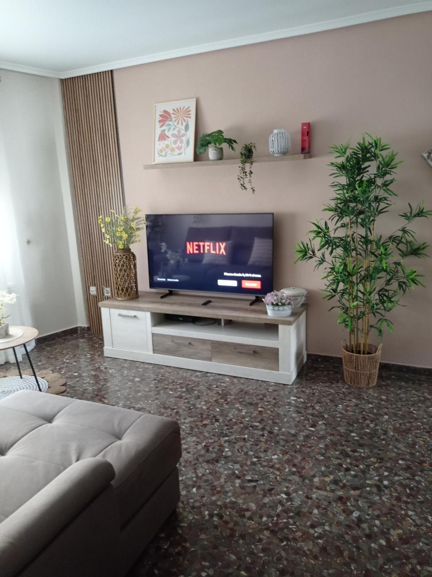 Feriado, Apartamento Con Parking Incluido Cella Eksteriør billede